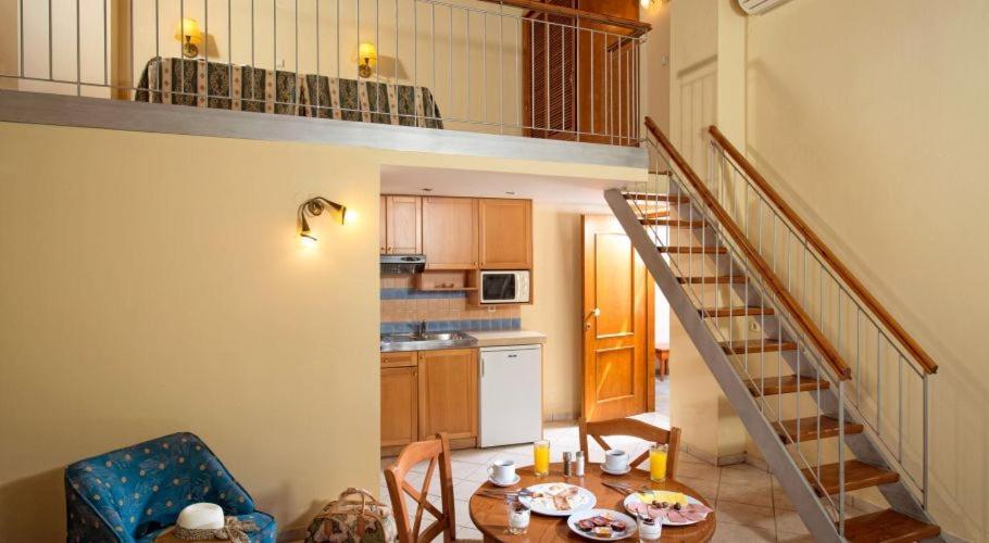 Eleni Beach Apartment Stalida Екстериор снимка